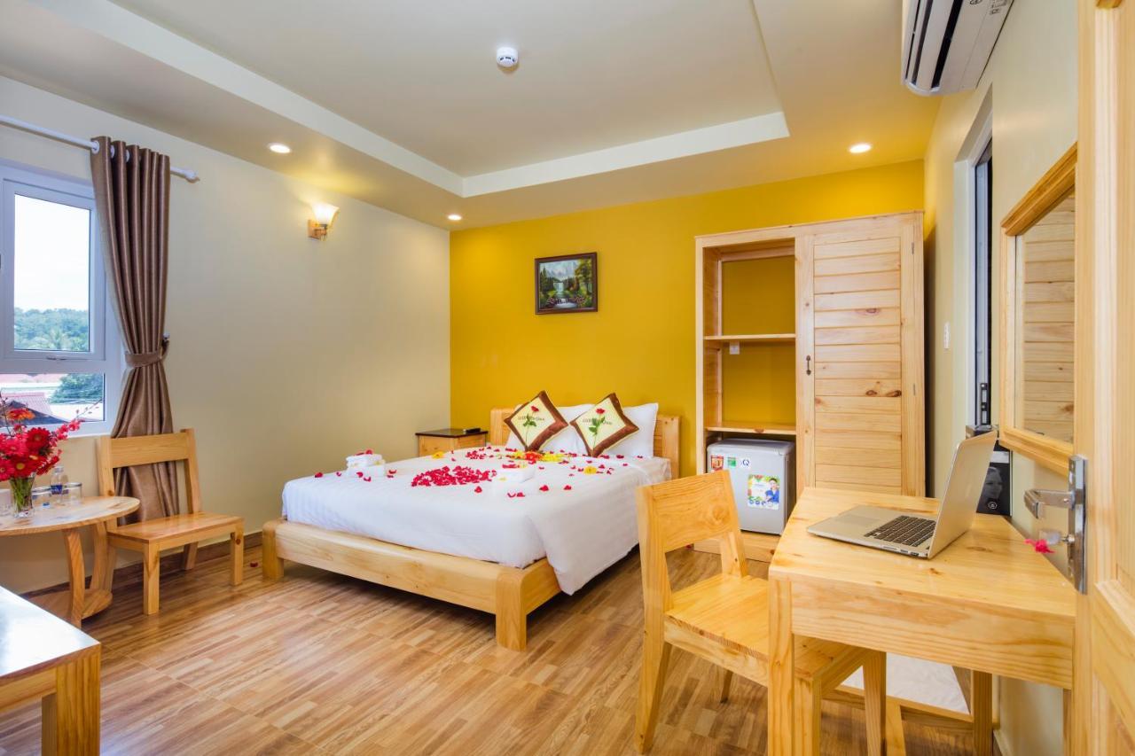 Lucky Phu Quoc Hotel Exterior foto
